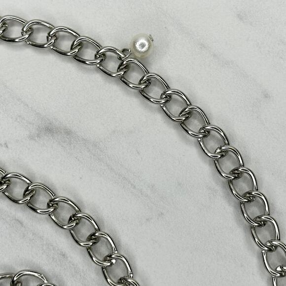 Faux Pearl Beaded Silver Tone Metal Chain Link Belt - One Size - 40" Adjustable - Picture 6 of 11